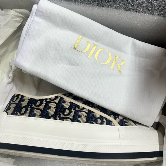 Walk n diors - Picture 5 of 7